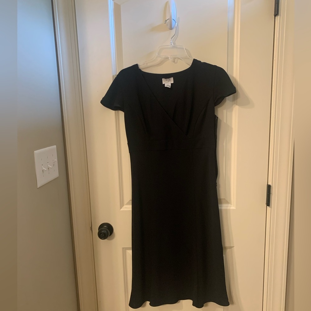 Women’s LOFT Black Dress